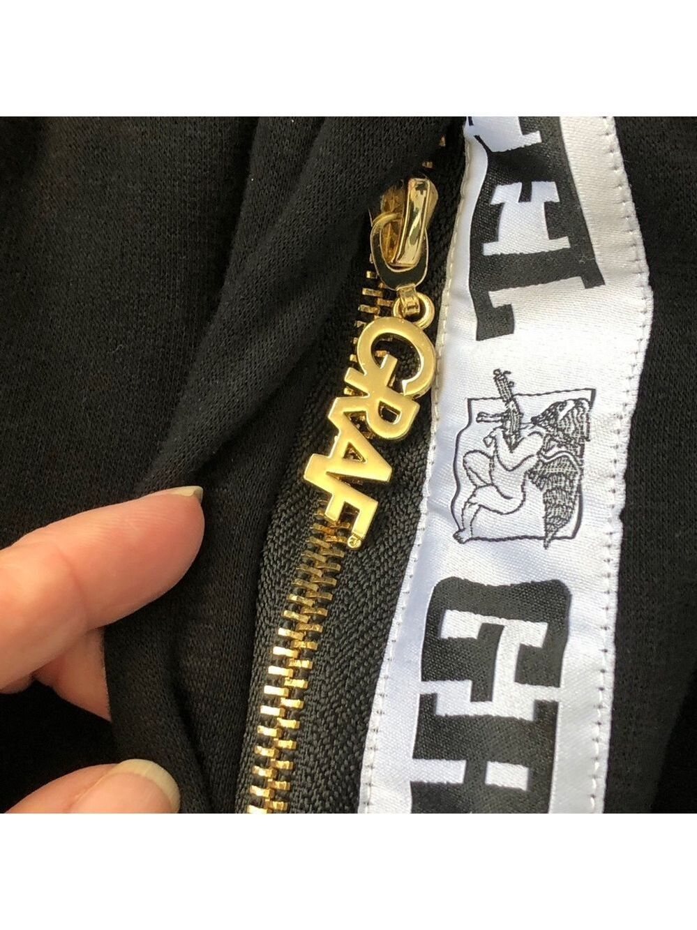 Graf & Wu Letter Tape “Cartel” Joggers Size Small - Picture 4 of 7